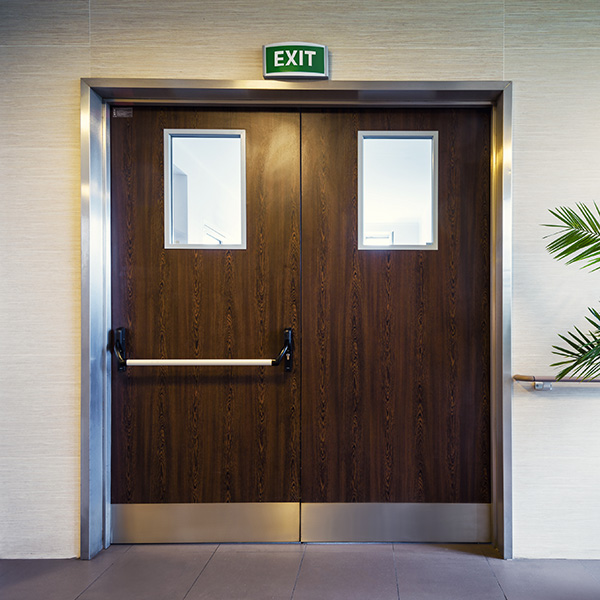 emergency-lighting emergency-lighting